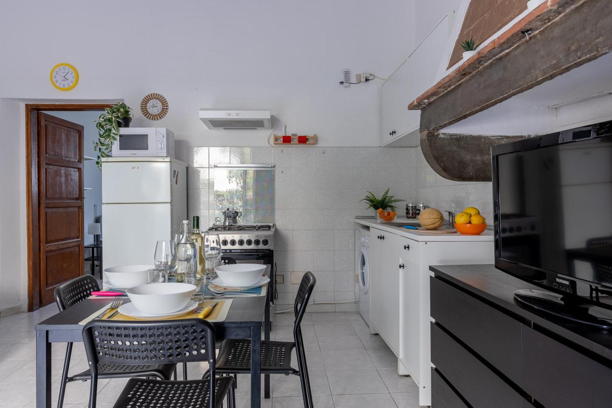 Pisa Bright Apartment Near The Airport Bagian luar foto